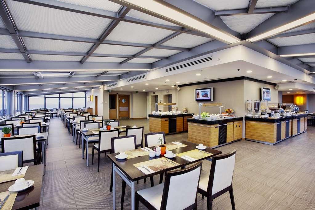 Eresin Hotels Taxim & Premier Istanbul Restaurant photo