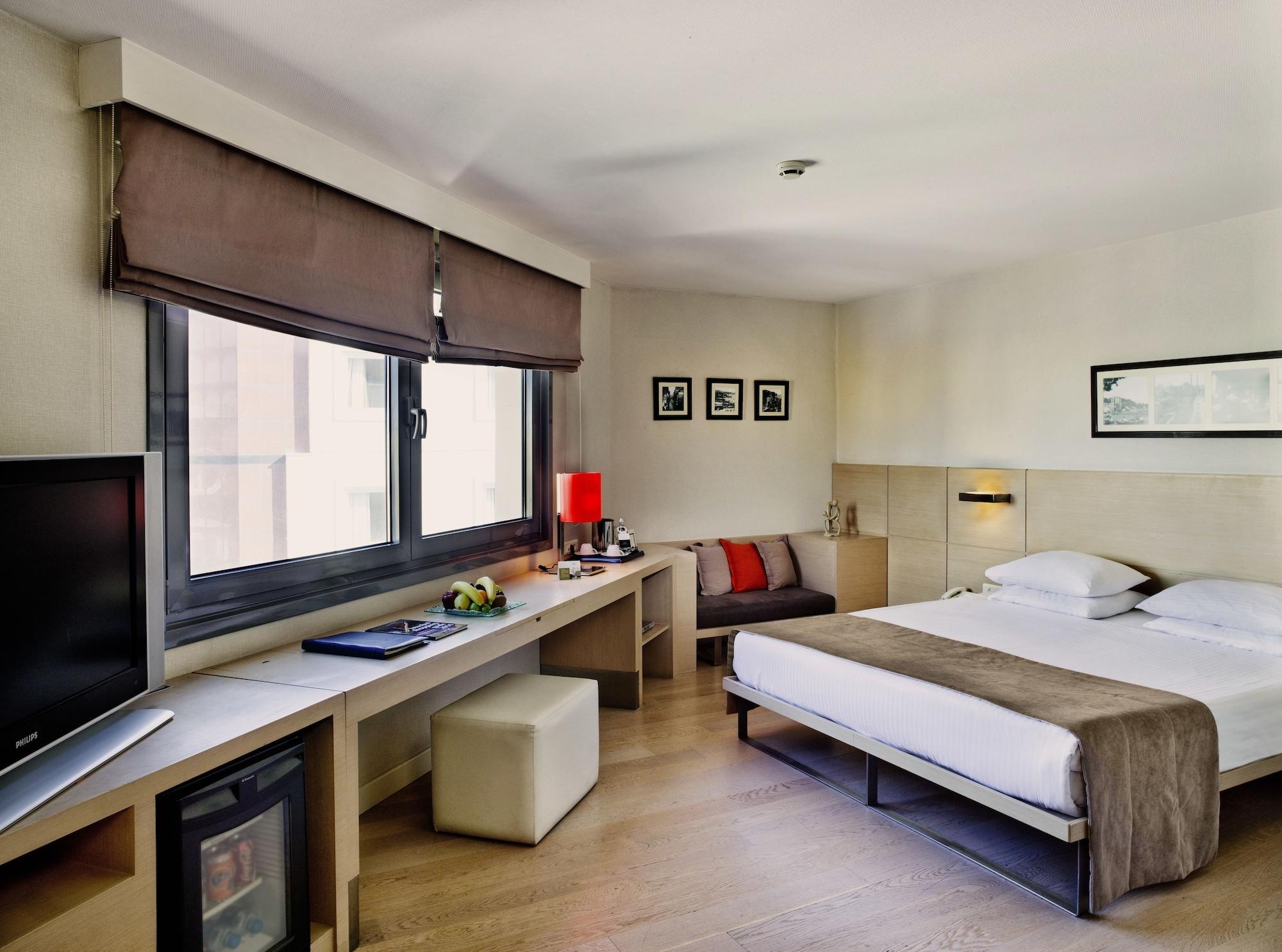 Eresin Hotels Taxim & Premier Istanbul Exterior photo