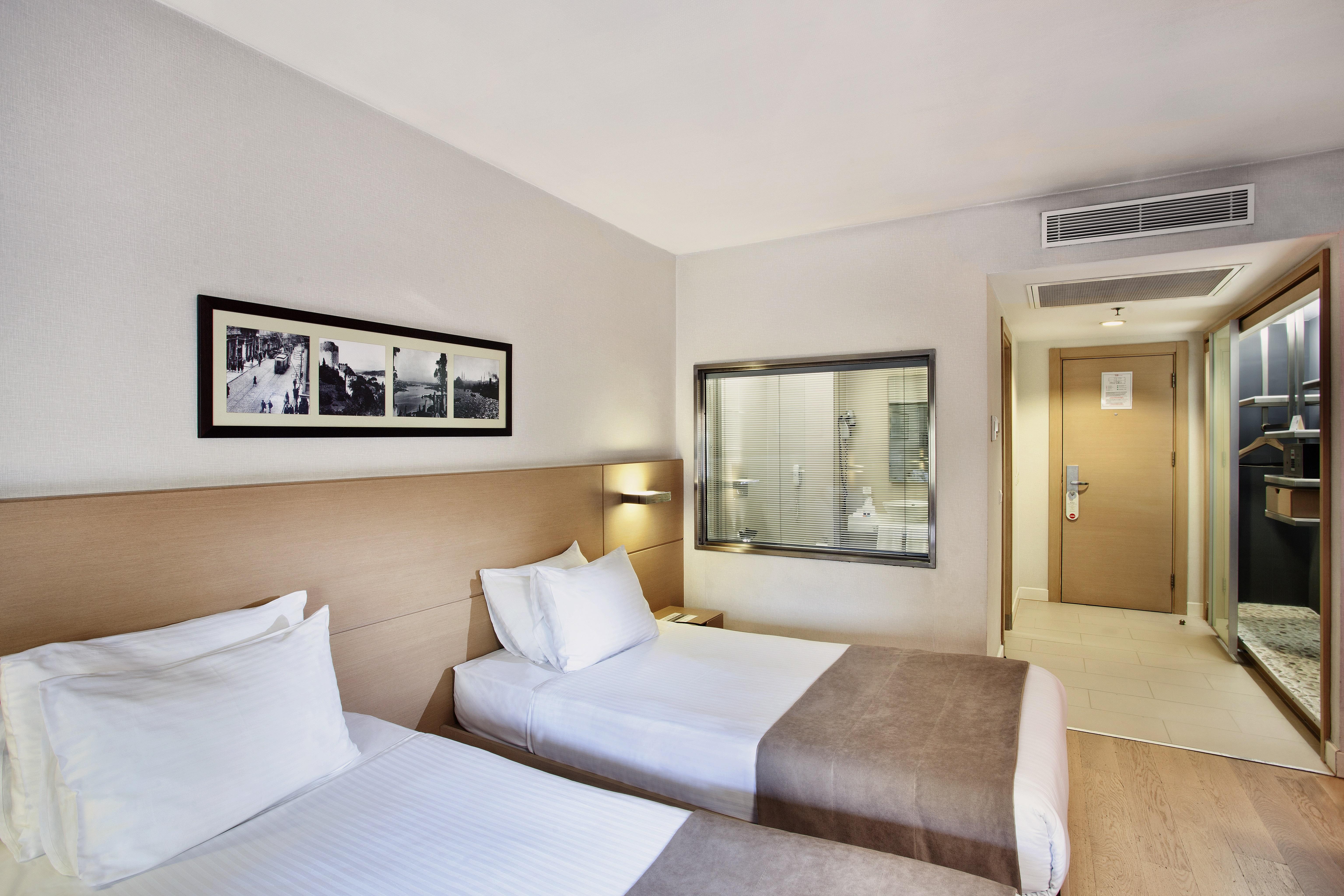 Eresin Hotels Taxim & Premier Istanbul Exterior photo