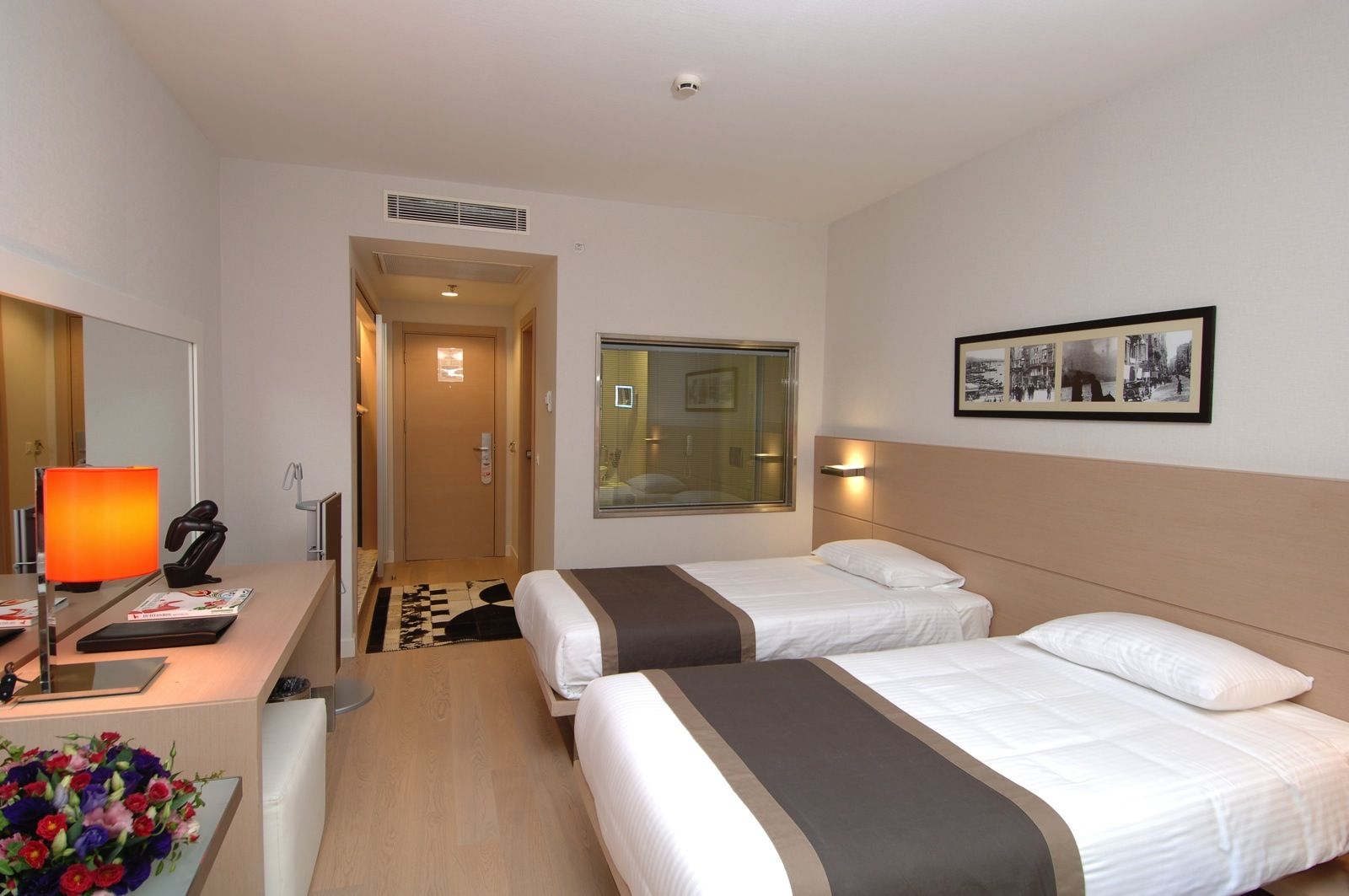 Eresin Hotels Taxim & Premier Istanbul Exterior photo